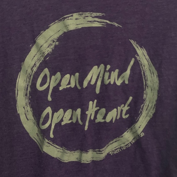 EUC Large Picasso Jasper message Tee - Picture 3 of 7